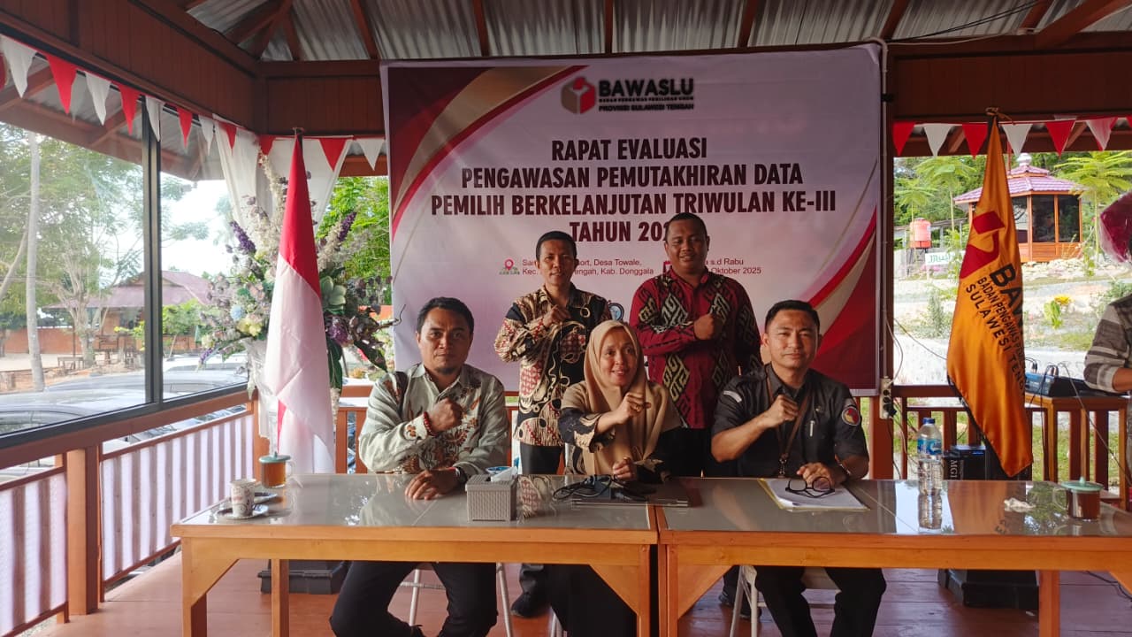 Rapat Evaluasi Pengawasan Pemutakhiran Data Pemilih Berkelanjutan